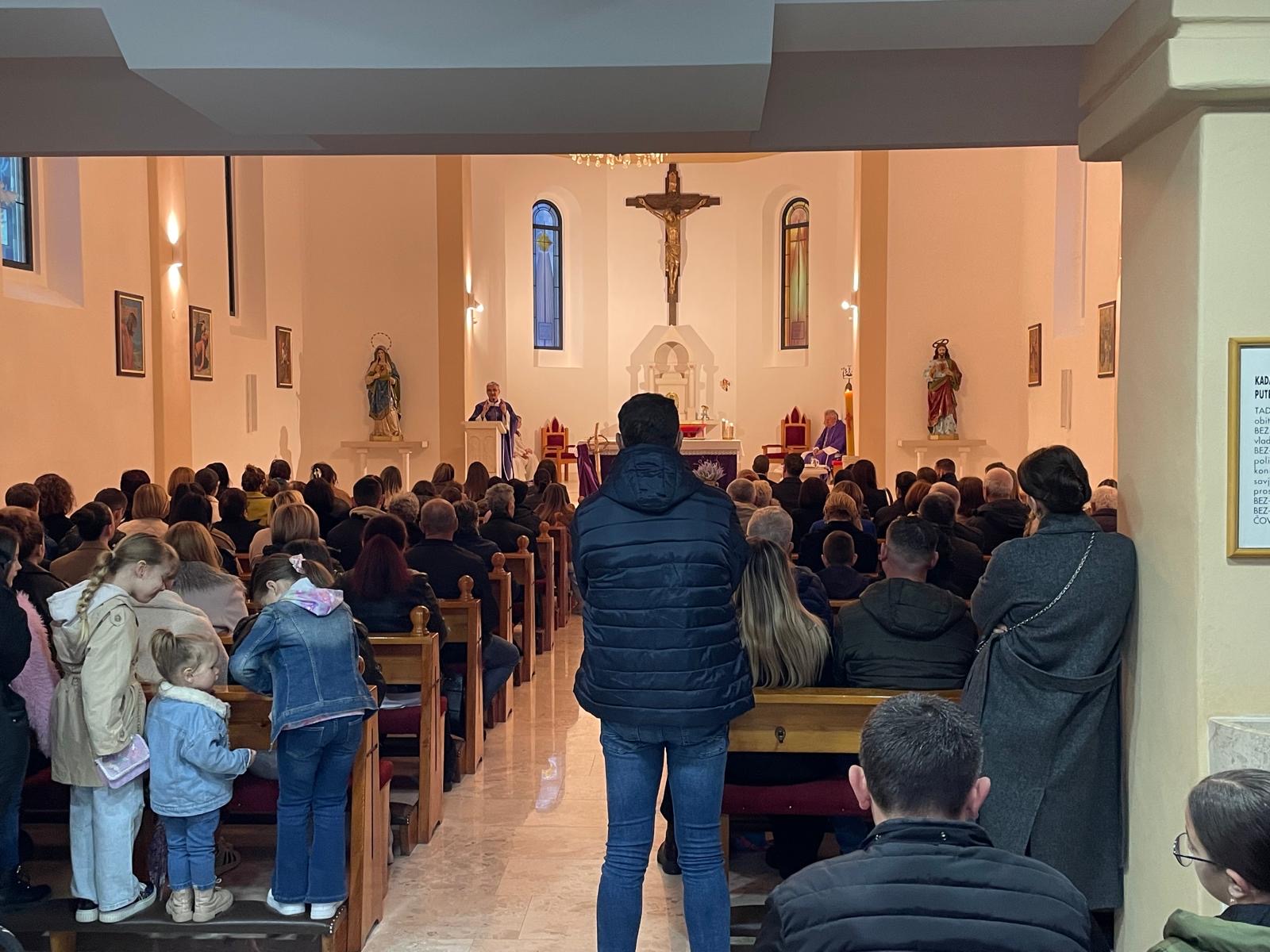 158dd6ac 8edf 462d 987e 9576cc42de33